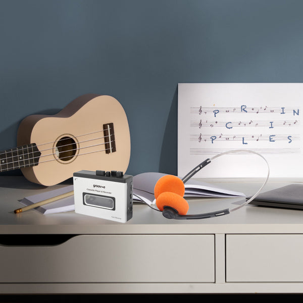 Groov-e Retro Cassette Player & Recorder with Bluetooth - Silver