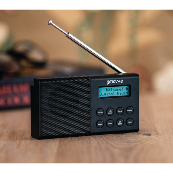 Groov-e Geneva Rechargeable DAB & FM Digital Radio - GVDR09BK