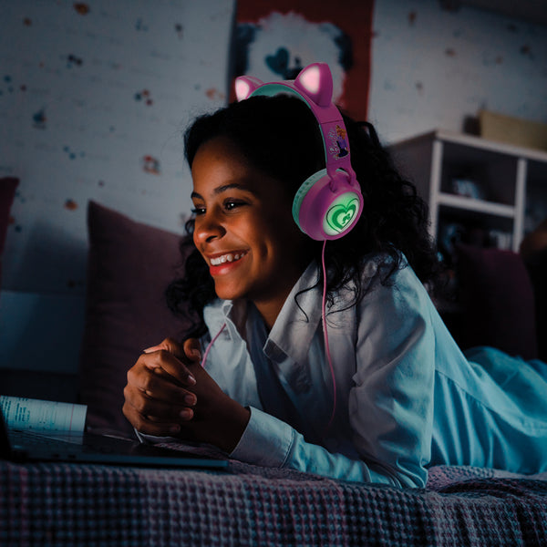 Lexibook Barbie Bluetooth Headphones with LED Lights - HPBTKTBB