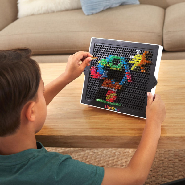 Lite Brite Ultimate Classic Light Vintage Art Toy Craft Board by Basic Fun! | Suitable for Ages 4+ - Multicolour - 02215