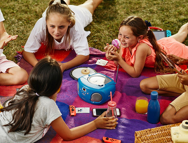 Groov-e Boombox Portable CD Player with Radio, Aux In & Headphone Jack - GVPS733